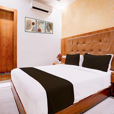 Super Townhouse Oak Times Square Le Western Bombay Esterno foto