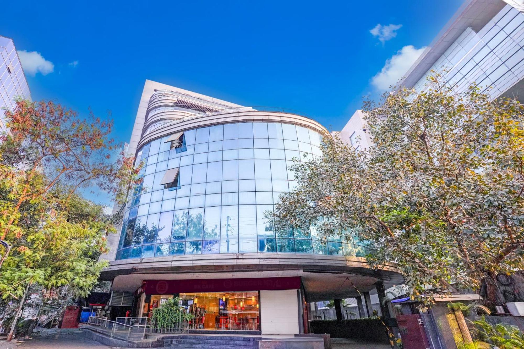 Super Townhouse Oak Times Square Le Western Bombay Esterno foto