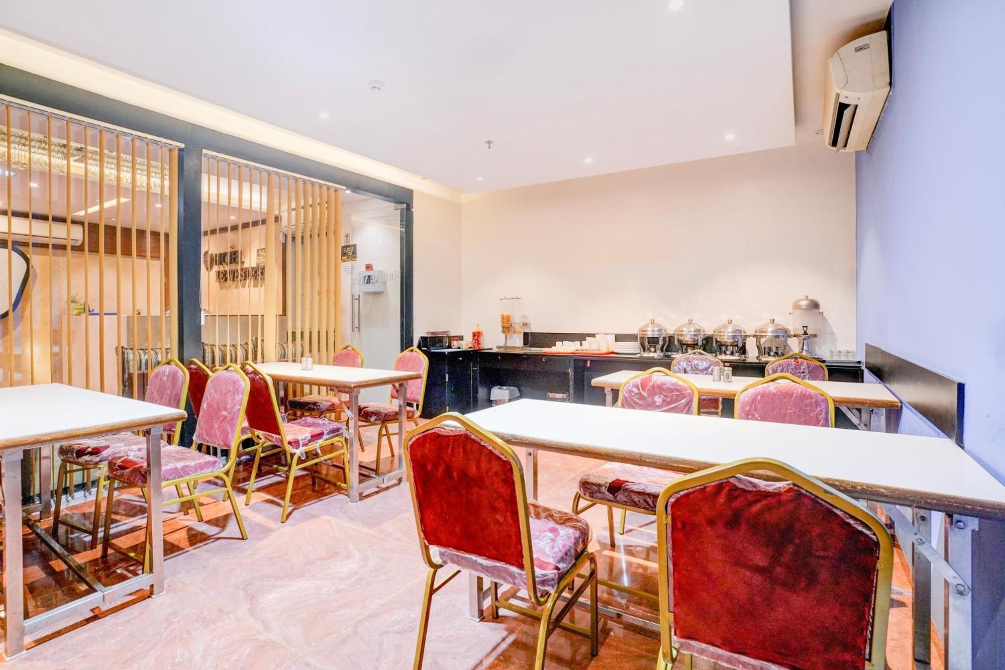 Super Townhouse Oak Times Square Le Western Bombay Esterno foto